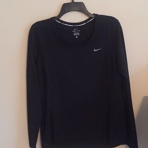 Nike dry fit top